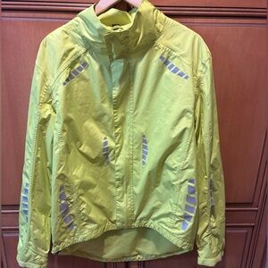 Men's Yellow Performance Jacket. Size: XL